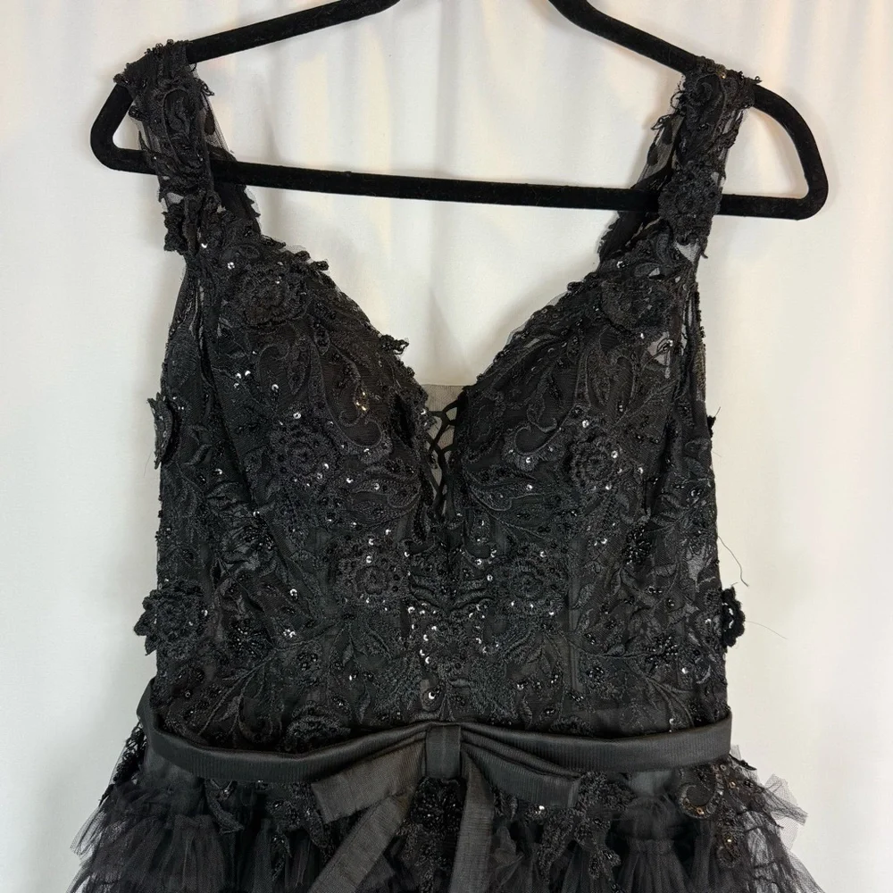Elegant Black Evening Gown Off-Shoulder Dress Size:M wedding, prom dress